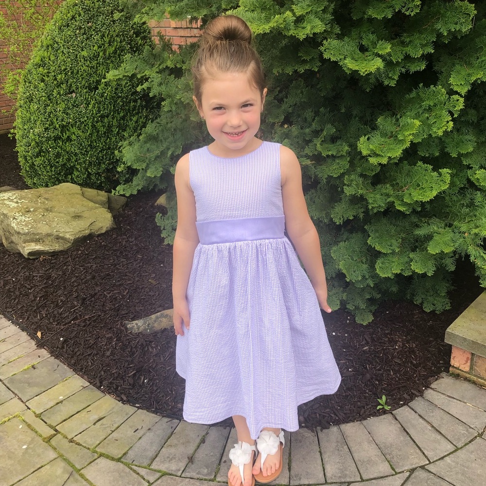 Girls Purple seersucker dress.Size 5 (runs like 6)